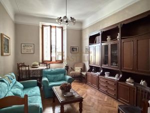 2 Locali - via Vannucci  - Milano, Lombardia