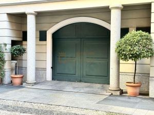 Posto Auto Meccanizzato - Corso di Porta Romana - Milano, Lombardia