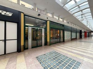 3 locali - Galleria Buenos Aires - Milano, Lombardia