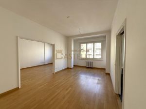 3 locali - Viale Regina Giovanna - Milano, Lombardia