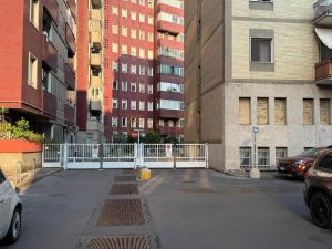 Box singolo - Viale Sabotino - Milano, Lombardia