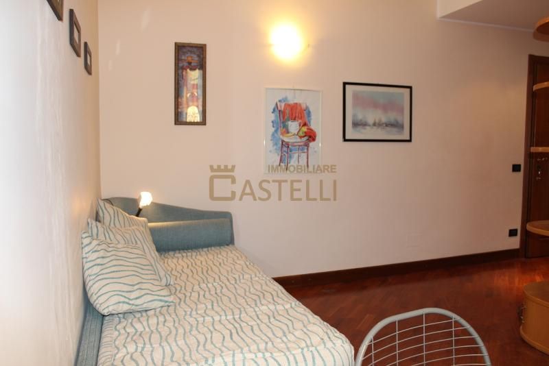 Monolocale - viale Toscana