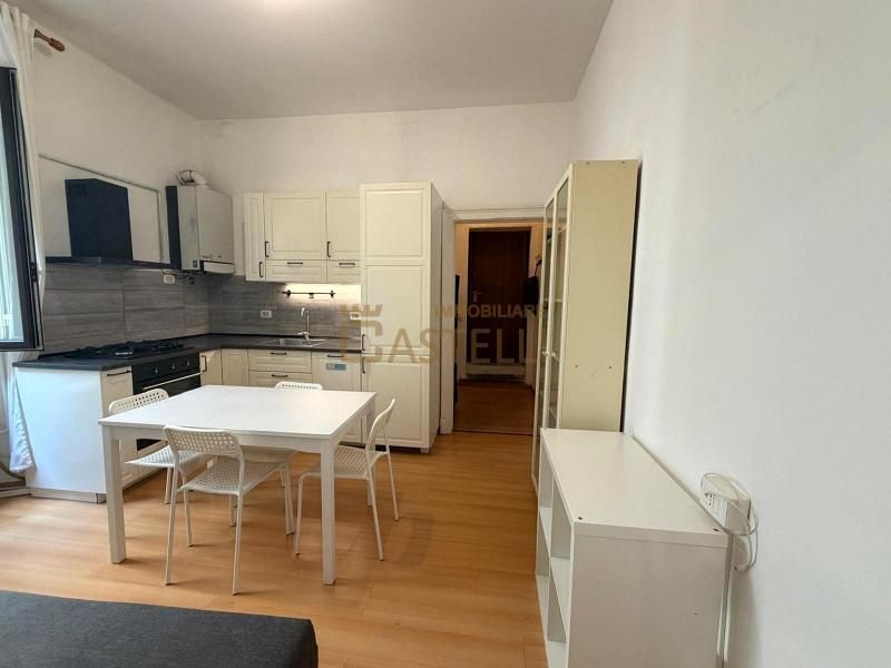 2 Locali - Via della Commenda