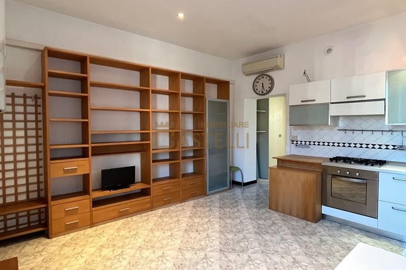 2 Locali - via Torricelli