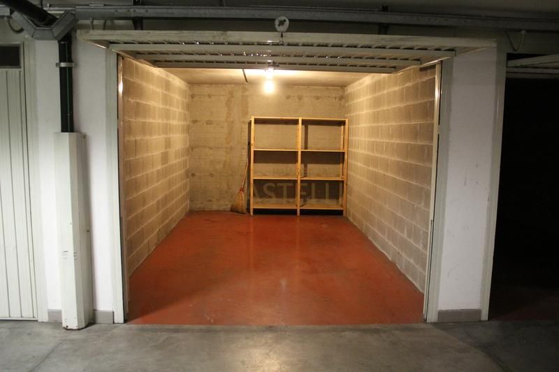 3 Locali - via Altaguardia 