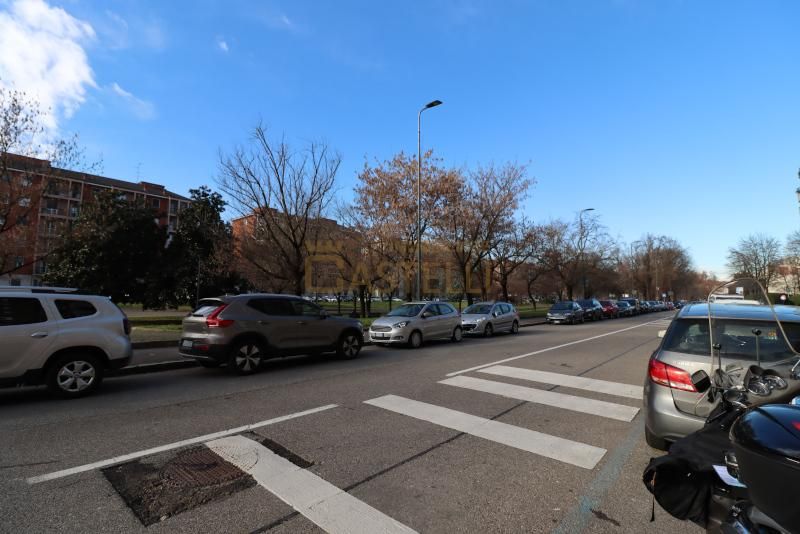 Negozio - Via G.B. Boeri