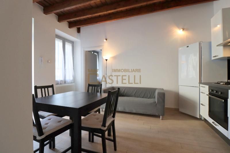 2 Locali - Via Salasco 