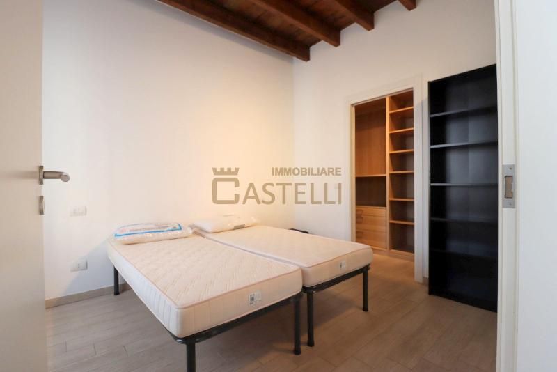 2 Locali - Via Salasco 