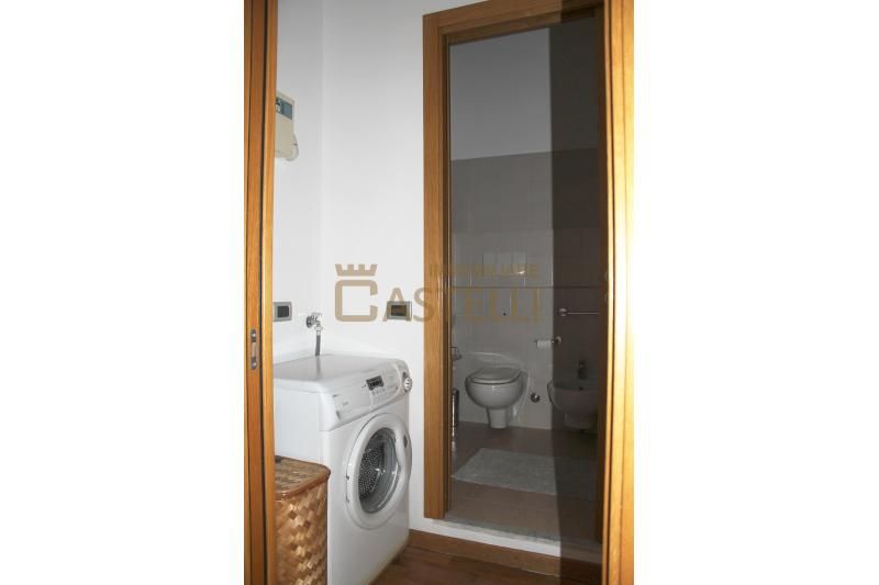 2 Locali - via Previati