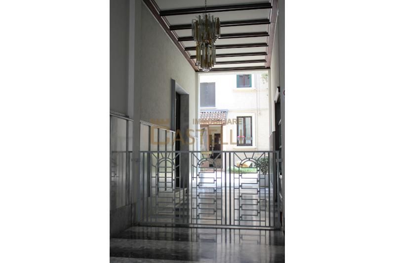 2 Locali - via Previati