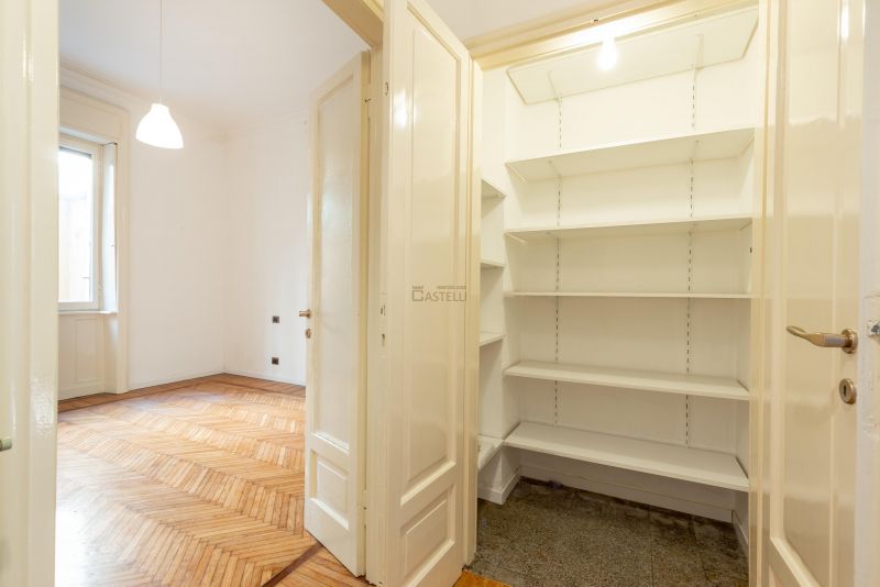 3 Locali - viale Regina Giovanna
