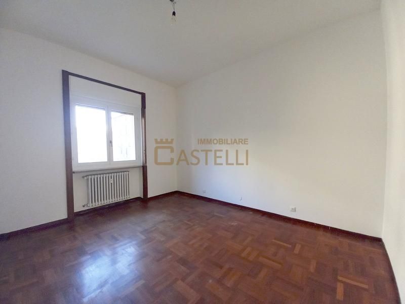 3 Locali - viale Sabotino 