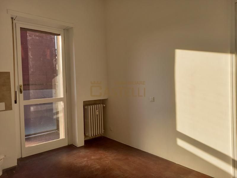 3 Locali - viale Sabotino 