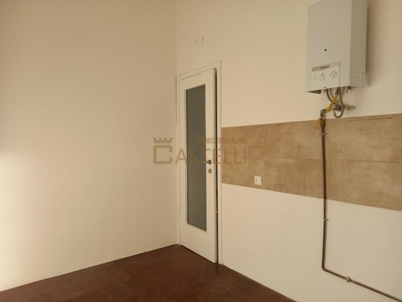 3 Locali - viale Sabotino 