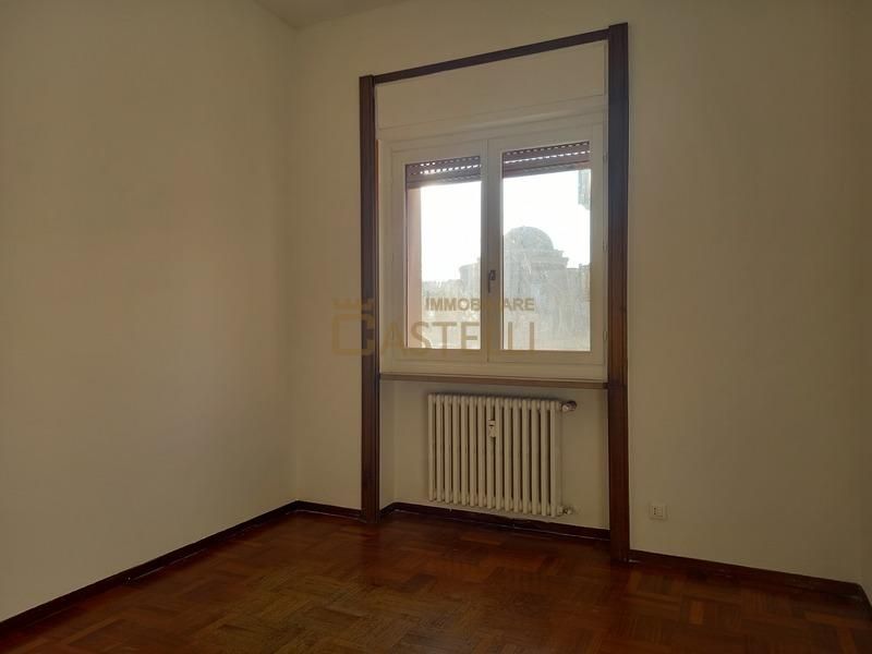 3 Locali - viale Sabotino 