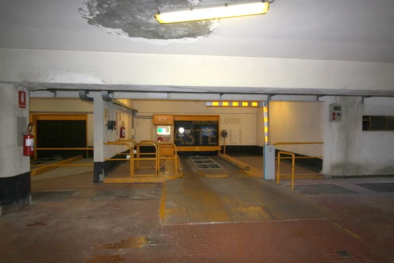 Posto Auto Meccanizzato - Via Santa Sofia
