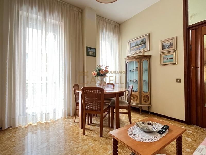 2 Locali - Via Salasco