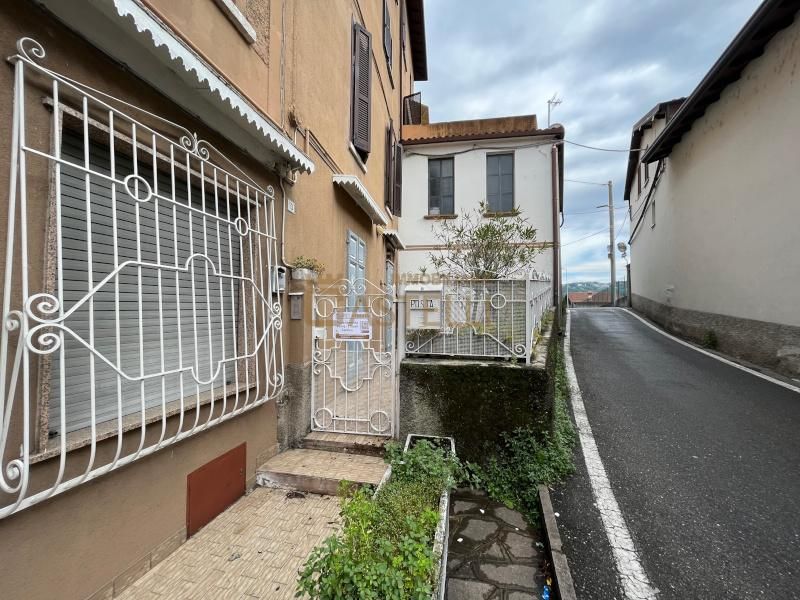 2 Locali - via Mandamentale