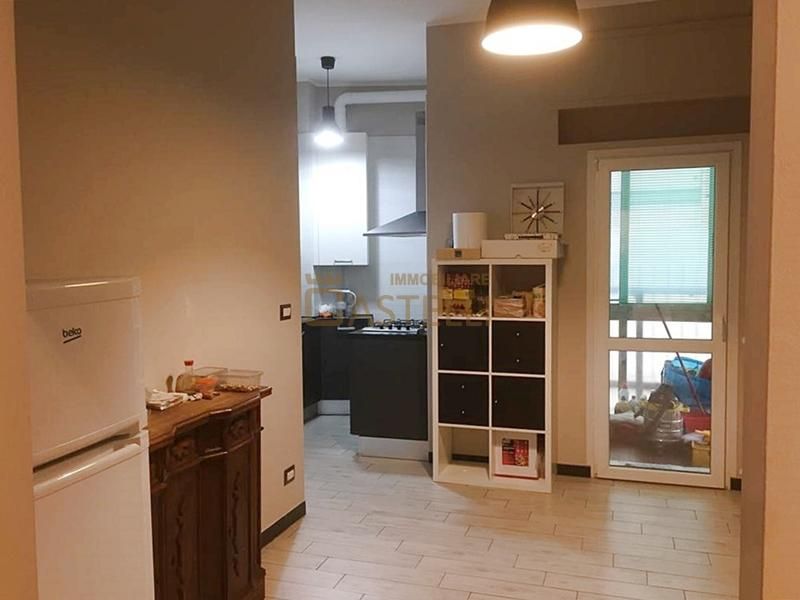3 LOCALI - VIA DEL TURCHINO 