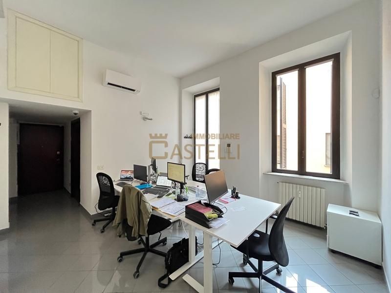 Ufficio - via dei Piatti