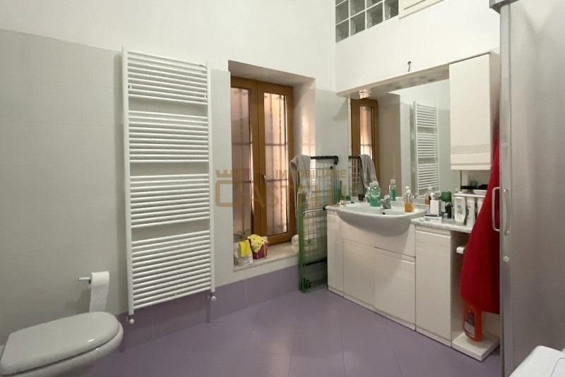 3 locali - Via Orti