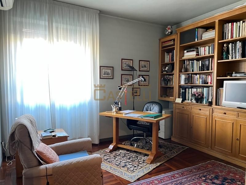 3 Locali - via Cola di Rienzo