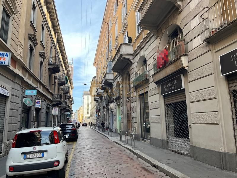 2 Locali - via Tortona