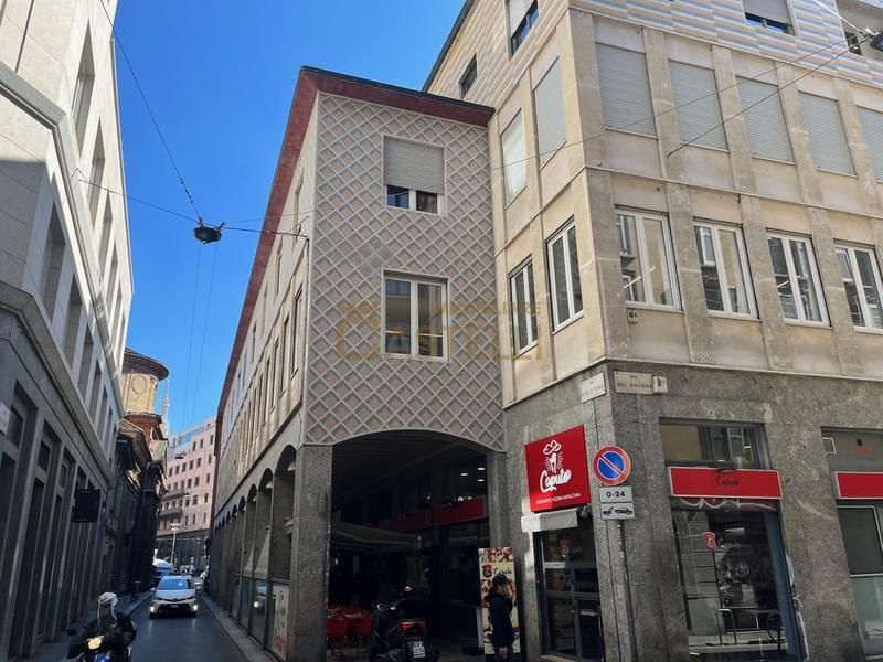 2 Locali - via dell'Unione