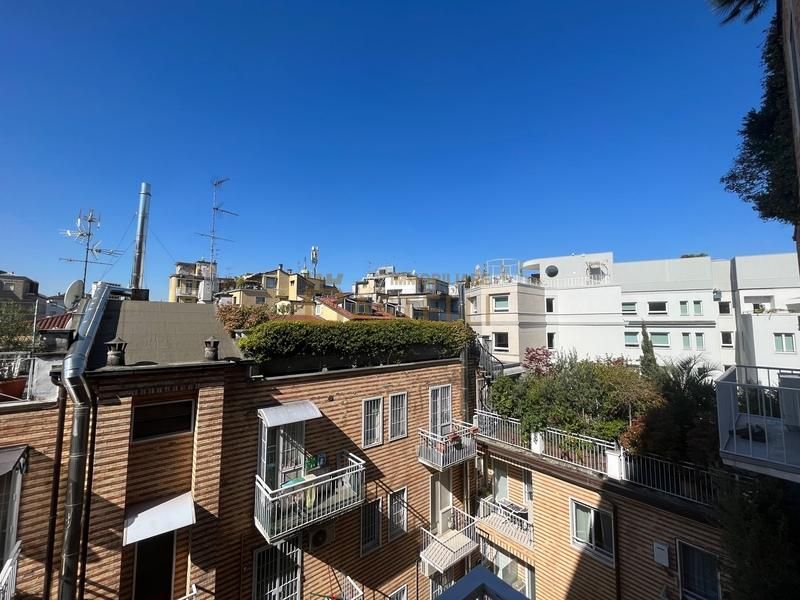 2 Locali - via dell'Unione