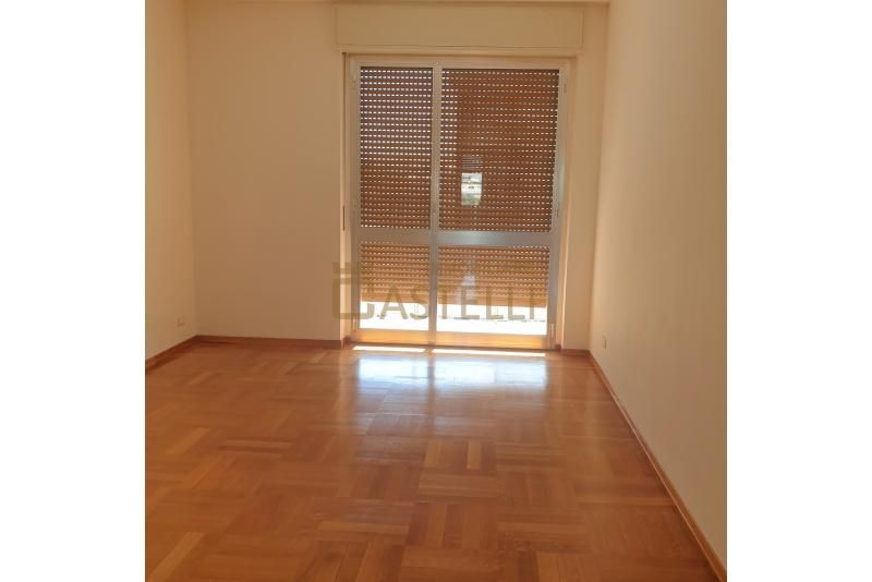 3 locali - Via Melchiorre Gioia