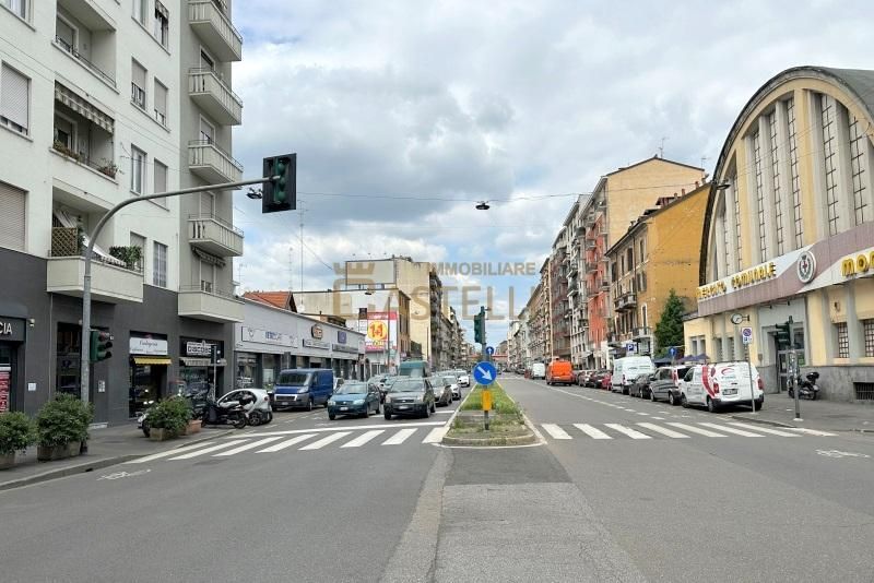 Negozio - Viale Monza