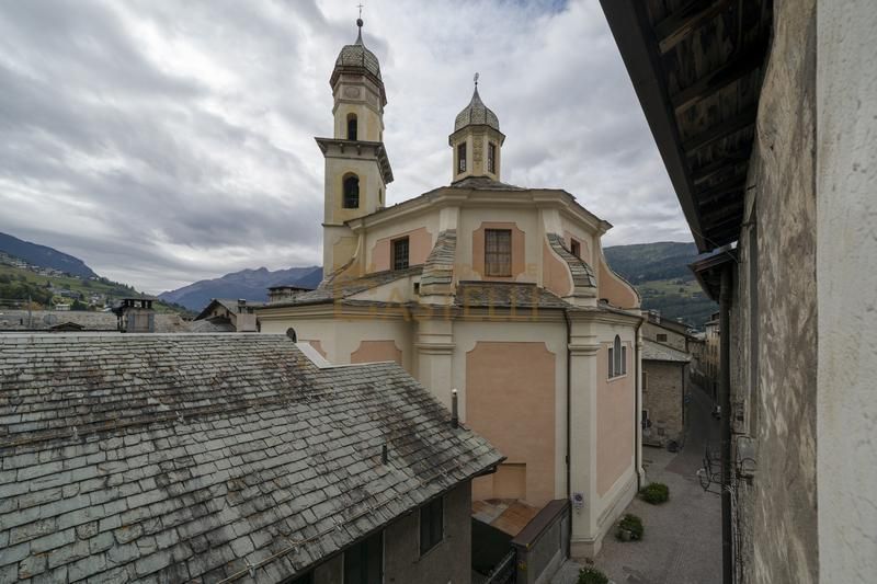 4 Locali - Via de Simoni