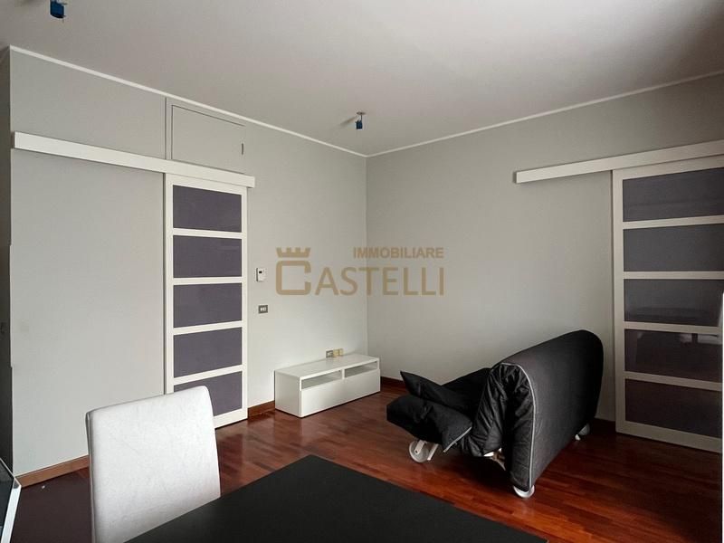 2 Locali - via Balbo