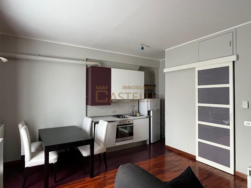 2 Locali - via Balbo