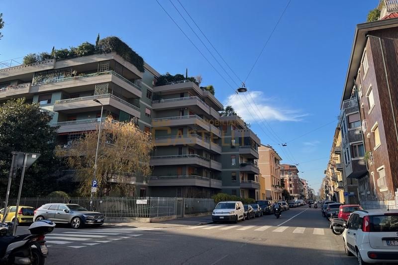 4 Locali - Via Ennio 