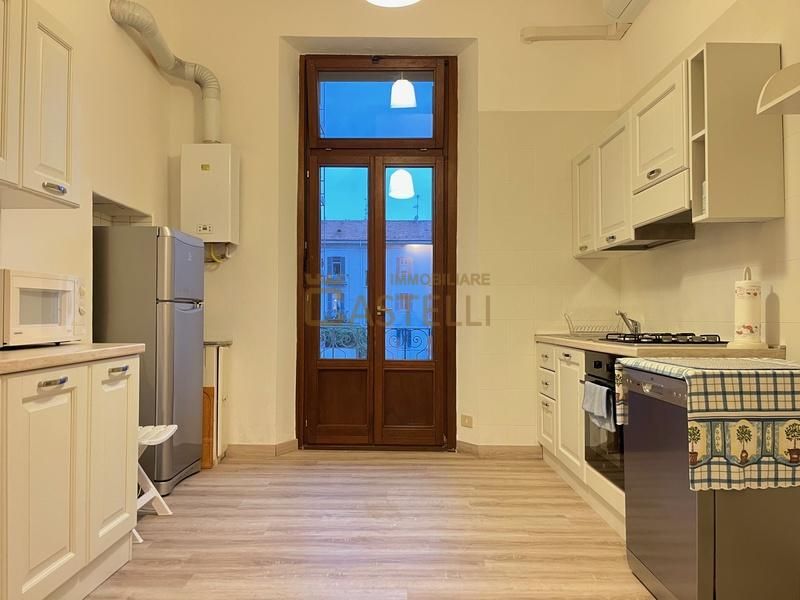 2 Locali - Via Tiraboschi