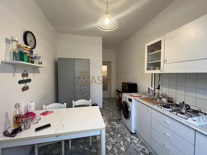 2 Locali - Via Adige
