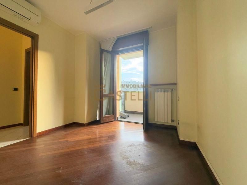 3 Locali - Via Carlo Farini