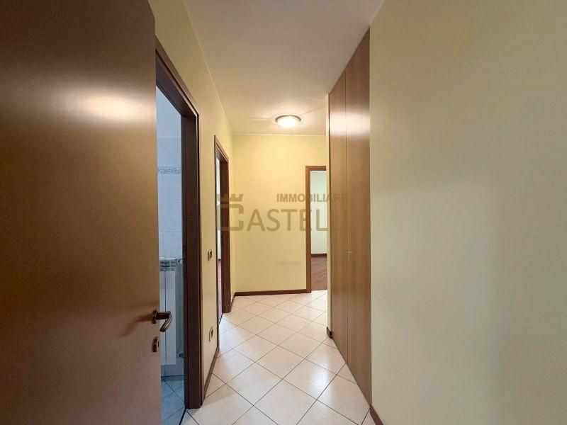 3 Locali - Via Carlo Farini 