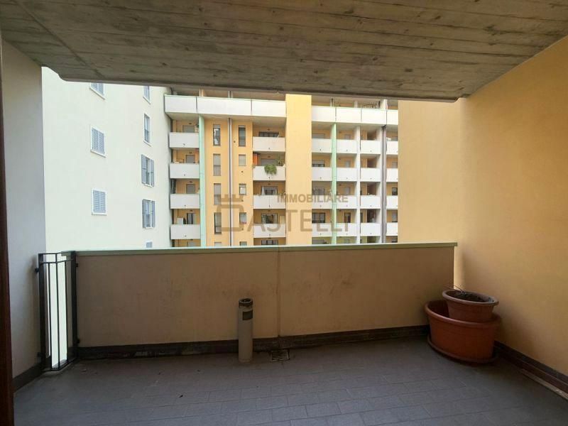 3 Locali - Via Carlo Farini 
