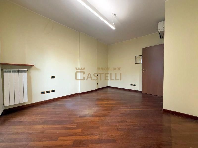 Ufficio - Via Carlo Farini