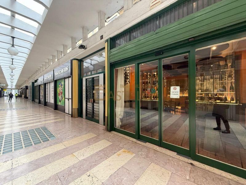 Ufficio - Galleria Buenos Aires