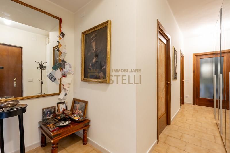 3 Locali - Via Pompeo Leoni