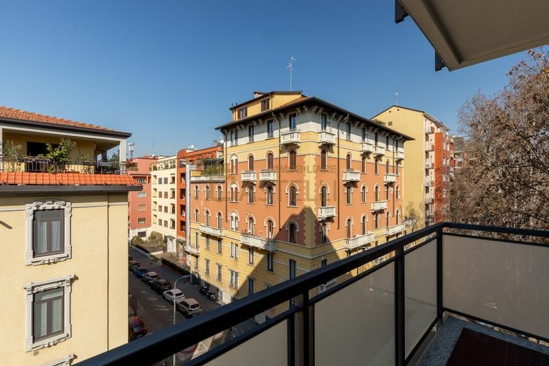 3 Locali - Piazzale Libia