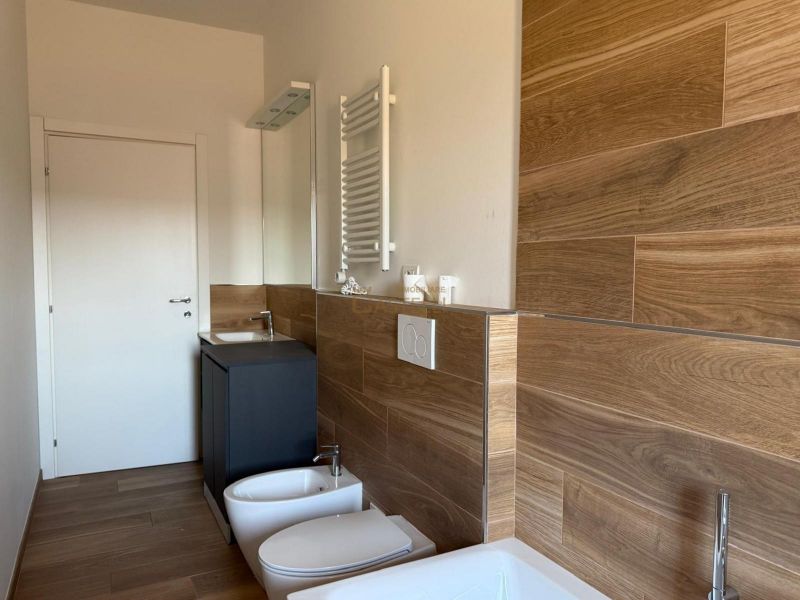 3 locali - Viale Brianza
