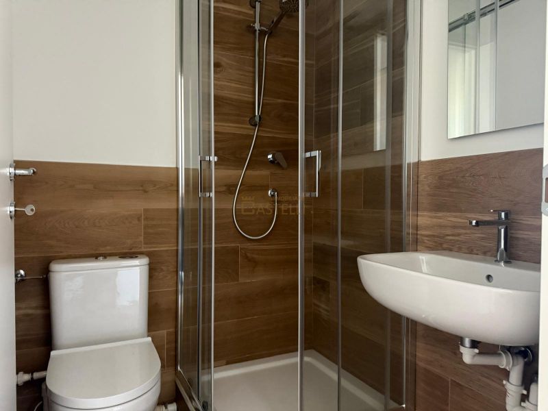 3 locali - Viale Brianza