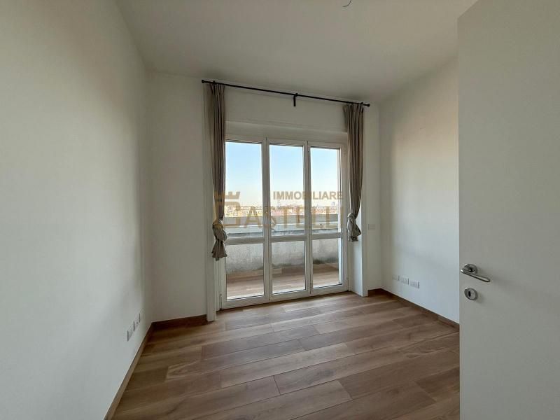 3 locali - Viale Brianza