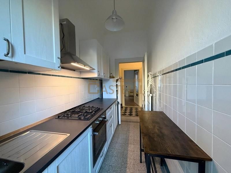 3 Locali - Via Vaina