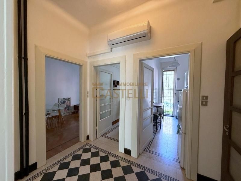 3 Locali - Via Vaina