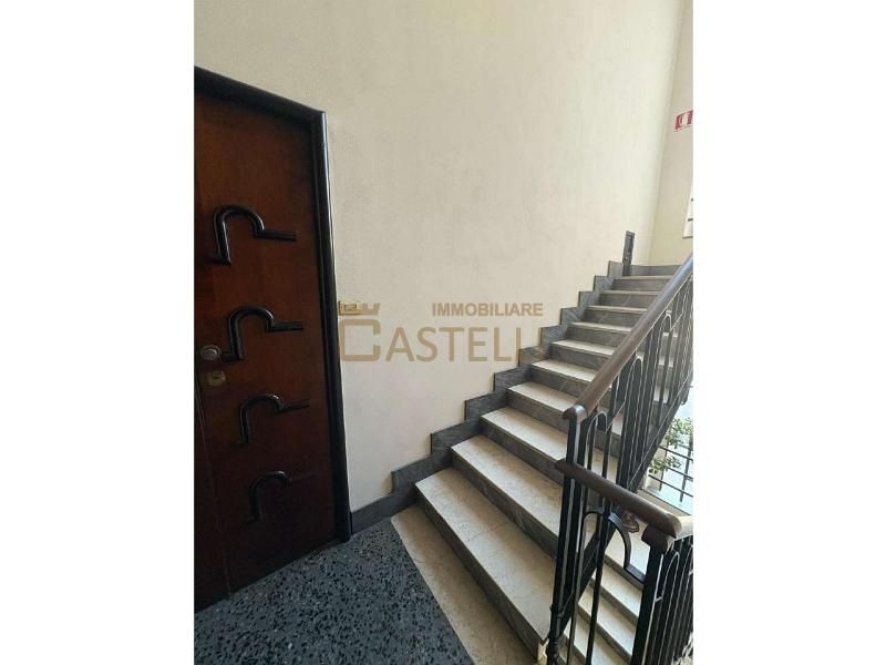 3 Locali - Via Vaina